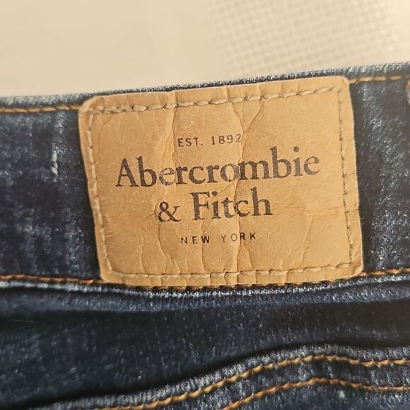 Abercrombie& Fitch Women's Mid-Rise Straight Leg Denim Jeans Dark Blue Washed 26 - Picture 6 of 16